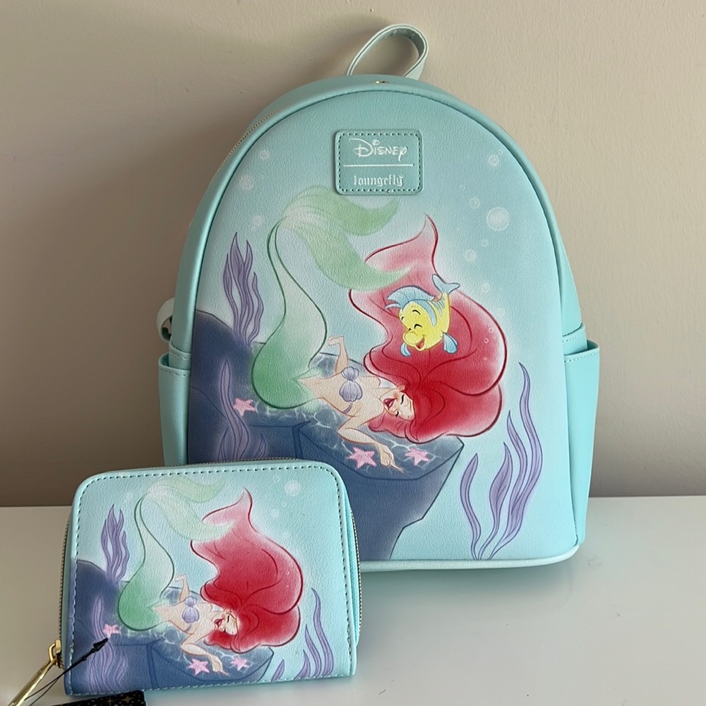 NWT Loungefly Disney The Little Mermaid Giggles Mini Backpack and wallet set - Picture 4 of 10